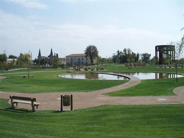 El Llano I, Parada En El Destino La Puebla De Alfinden Kamer foto